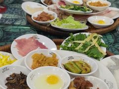 -桥香园云南过桥米线(金马碧鸡店)