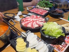 -呷哺呷哺(万达新世界店)