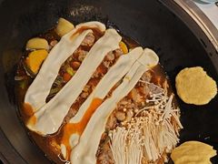 -人民公社铁锅炖·东北菜(卫国道店)