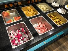 -小鱼小牛·鱼牛干锅·脆鱼火锅(世欧广场店)