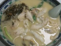 -明呈黄鱼面馆(斜土路店)