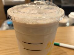 -星巴克臻选(周浦万达店)