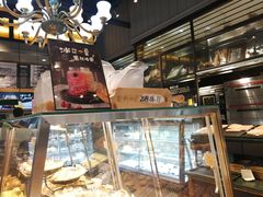 面包甜点陈列柜-东哥面包(江宁大润发店)