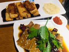 -南山渔美蛙鱼·老鸭汤·火锅(成都大邑店)