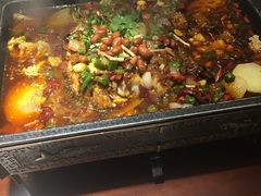 -万重锦·人文川菜馆(骡马市店)