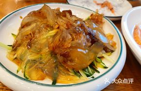 Oil-marinated Jellyfish