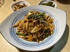 -铜锣湾·有麝自然香(重庆新天地店)