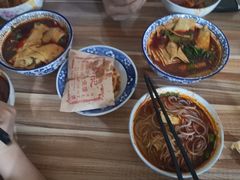 -老字号杨坡红油米线腊汁肉夹馍(东四道巷店)
