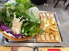 -陈大锅·岳阳鱼馆·地道岳阳菜(美食街店)