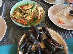 -Pakwan Restaurant & Bar