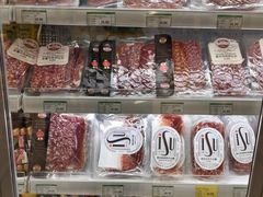 -绿叶子超市(公园大道店)