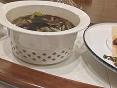 -梅花香里大酒店(郁金香路店)