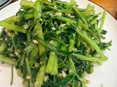 -圣夜东北菜烧烤·夜宵·小龙虾(胥江路店)