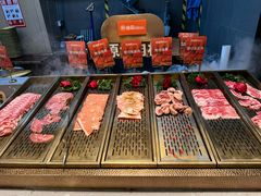 -山焱·炭火自助烤肉(周浦万达店)