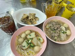 -榮泰米粉湯(Left Shop)