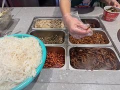 -胡仕光陵水酸粉