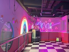-不可思议减压馆·解压博物馆·摔碗发泄·团建定制