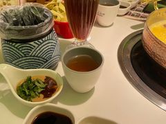 -洪氏嗨捞·广东猪肚鸡·椰子鸡火锅(西咸万象城店)