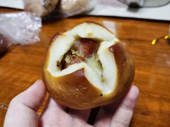 -沁屋面包店(人民东路店)