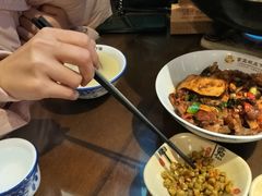 -富正毅三下锅·湘西韵味(天门山索道店)