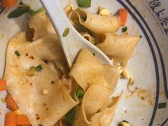 -陇上秦轩西安biangbiang面(朝龙汇店)