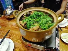 -食爺炭炉鸡煲·烧烤