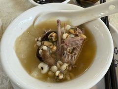 -红旗山庄(圭峰山店)