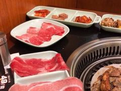 -九寸花汀海鲜烤肉自助(中东迪克店)