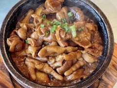 凤爪肥肠-芙蓉凰花园酒楼