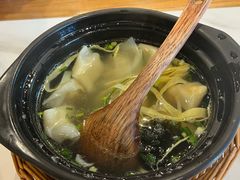 -馋三尺蟹粉小笼(人民广场店)