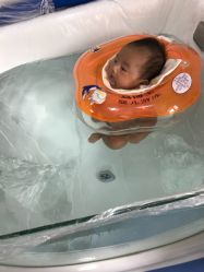 -子木乐园婴儿游泳馆(水晶港店)