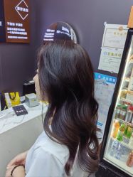 -藤野造型烫染·漂发