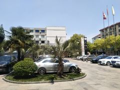 -上海虹梅嘉廷酒店