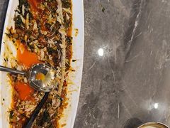 -有红鸡毛店·川菜(建设路店)