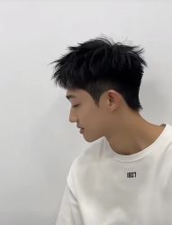 -禾曼造型