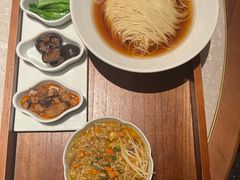 -松鹤面馆·古法焖肉面(观前店)