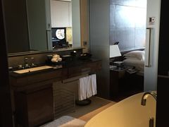 -广州天河希尔顿酒店