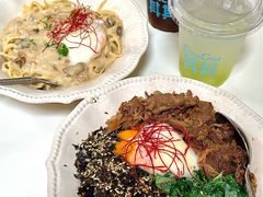 -CowCow其其·牛杂咖啡公司(六运店)