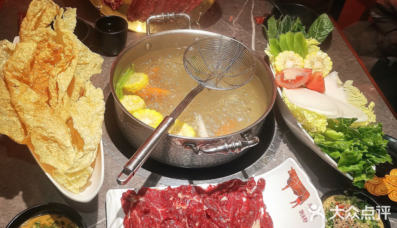 吃了西安鼎牛匠的鲜牛肉火锅，才知道什么叫真正的味蕾大爆炸！