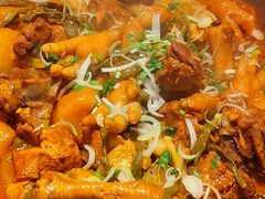 -山河屯铁锅炖(哈西站店)