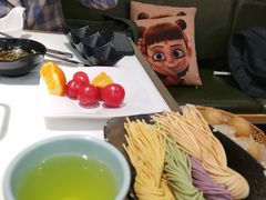 -洪氏嗨捞·猪肚鸡火锅(阳光天地店)