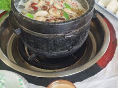 -鲁朗边巴次仁农家石锅