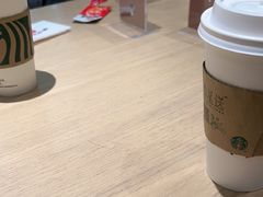 -星巴克(浦东机场T2到达店)