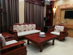 等位区-沁园春酒店(沿河街店)