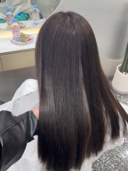 -Tloml salon