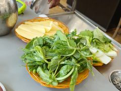 -野菌园·野生菌火锅首创第一家(关兴路总店)