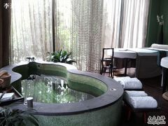 温泉池-太阳岛度假酒店