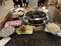 -邓莽子老火锅(中兴路总店)