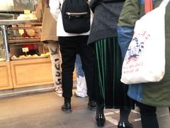 -鲍师傅糕点(江苏路店)
