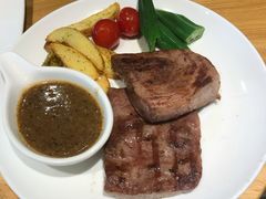 -斗牛士牛排(南京东路店)